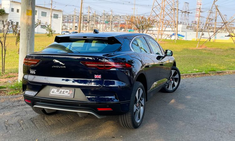 Jaguar I-Pace [Auto+ / João Brigato]