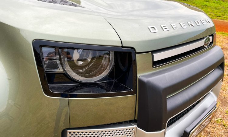 Land Rover Defender 110 HSE [Auto+ / João Brigato]