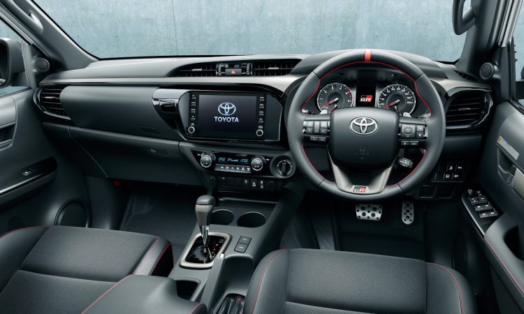 Toyota Hilux GR Sport [divulgação]
