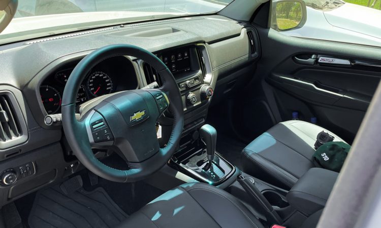 Chevrolet S10 Z71 [Auto+ / João Brigato]