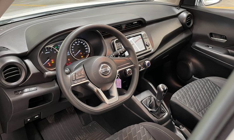 Nissan Kicks Sense Manual [Auto+ / João Brigato]