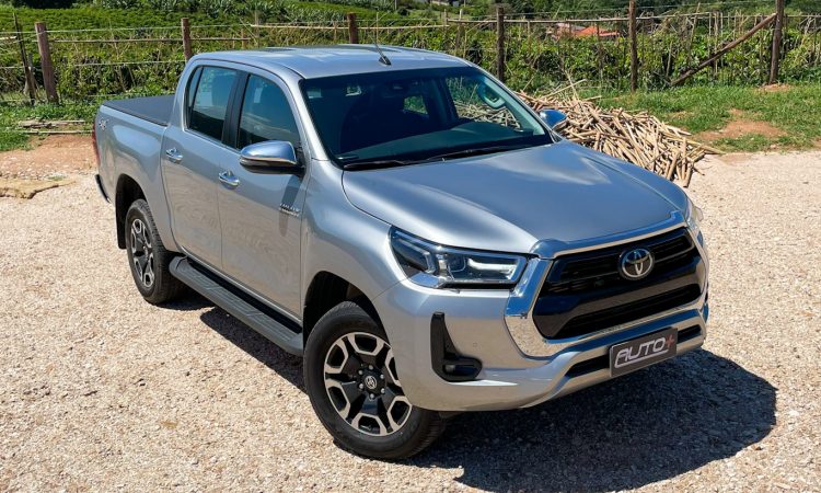 Toyota Hilux SRX [Auto+ / João Brigato]