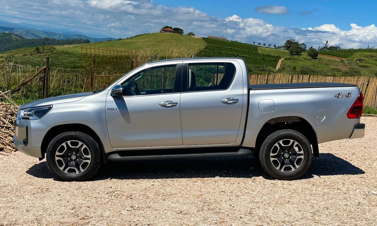 Toyota Hilux SRX [Auto+ / João Brigato]