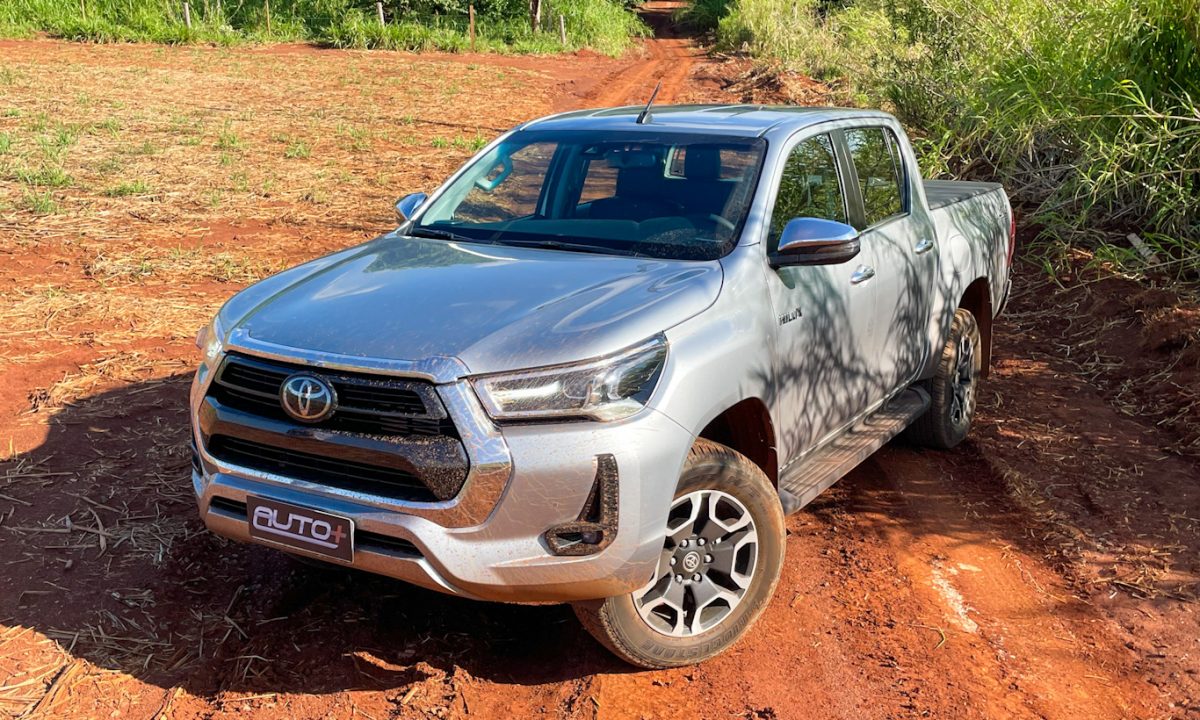 Toyota Hilux SRX [Auto+ / João Brigato]