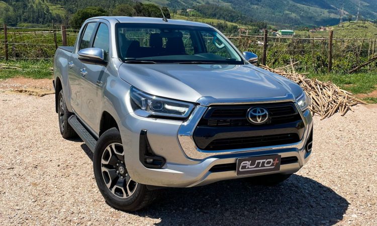Toyota Hilux SRX [Auto+ / João Brigato]