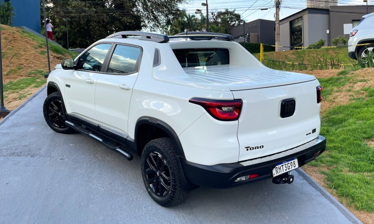 Fiat Toro Ultra Diesel [Auto+ / João Brigato]