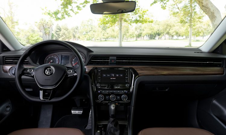 Volkswagen Passat EUA [divulgação]