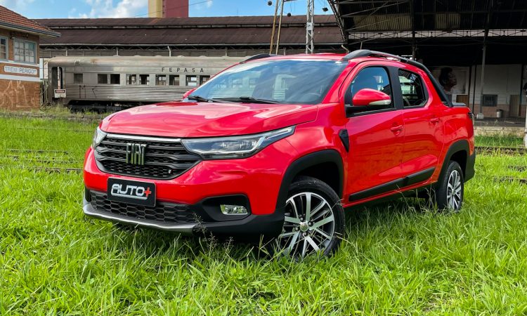 Fiat Strada automática