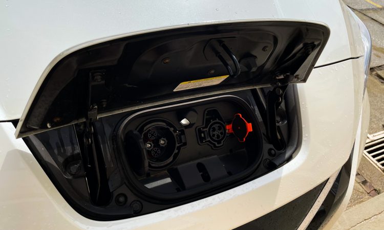 Nissan Leaf [Auto+ / João Brigato]
