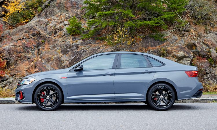 Volkswagen Jetta GLI 2022 [divulgação]