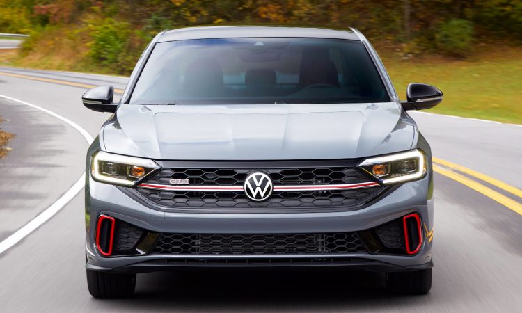 Volkswagen Jetta GLI 2022 [divulgação]