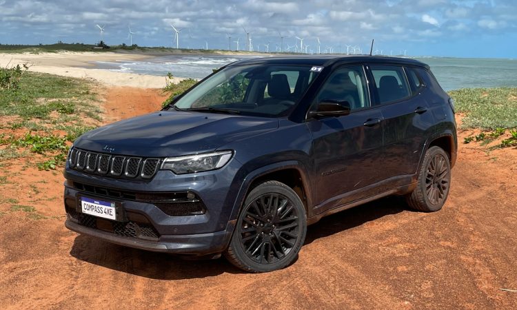 Jeep Compass híbrido [Auto+ / João Brigato]