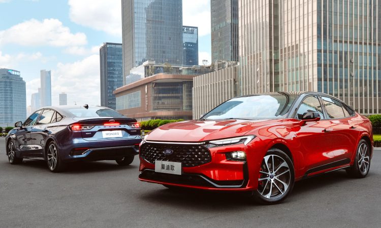 Ford Mondeo ST-Line [divulgação]