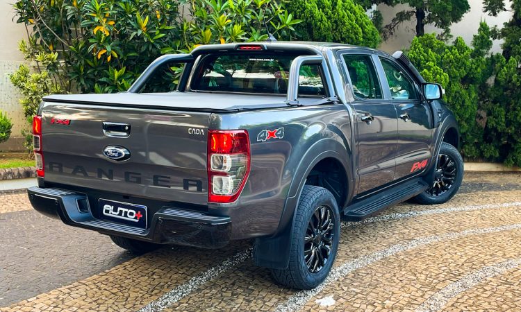 Ford Ranger FX4 [Autp+ / João Brigato