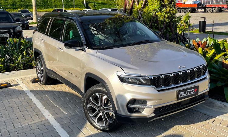 Jeep Commander Limited Diesel [Auto+ / João Brigato]