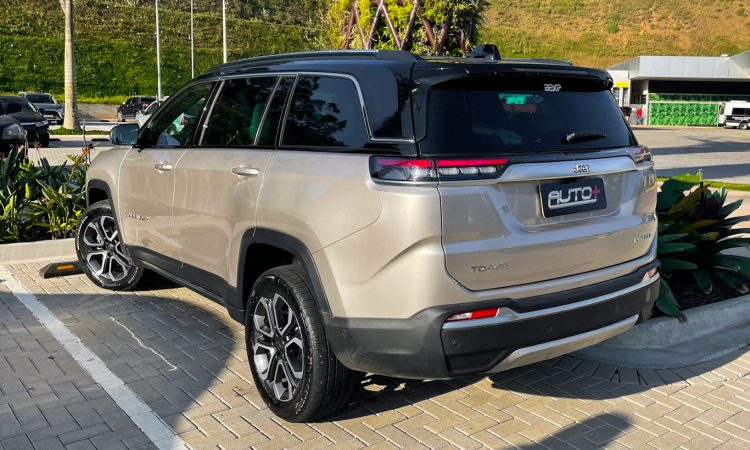 Jeep Commander Limited Diesel [Auto+ / João Brigato]