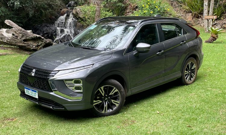 Mitsubishi Eclipse Cross [Auto+ / João Brigato]