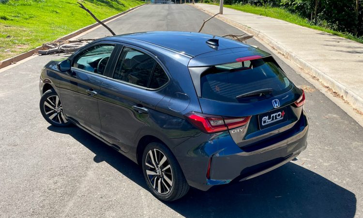 Honda City Hatch Touring [Auto+ / João Brigato]