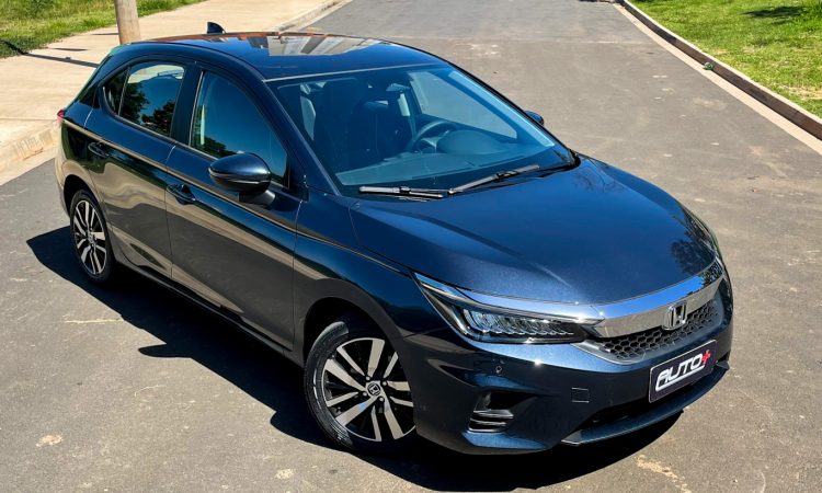 Honda City Hatch Touring [Auto+ / João Brigato]
