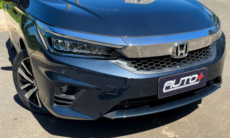 Honda City Hatch Touring [Auto+ / João Brigato]