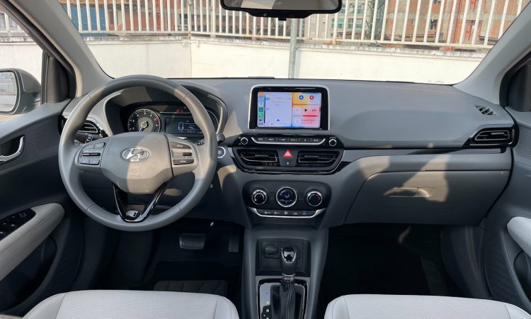 Hyundai HB20S Platinum Plus [Auto+ / João Brigato]