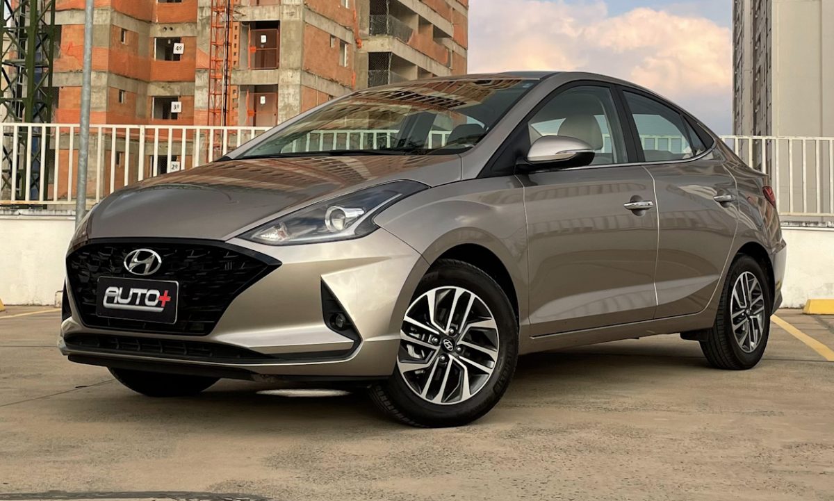 Hyundai HB20S Platinum Plus (1)_edited