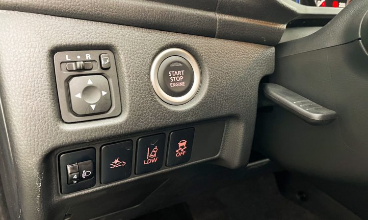 Mitsubishi L200 Triton Sport HPE-S [Auto+ / João Brigato]