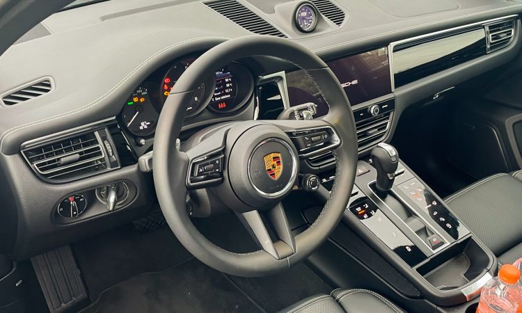 Porsche Macan [Auto+ / João Brigato]