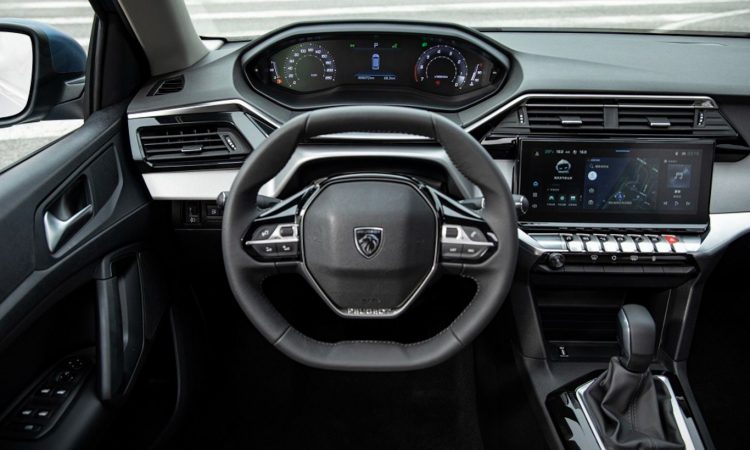 Peugeot 408 2023 [divulgação]