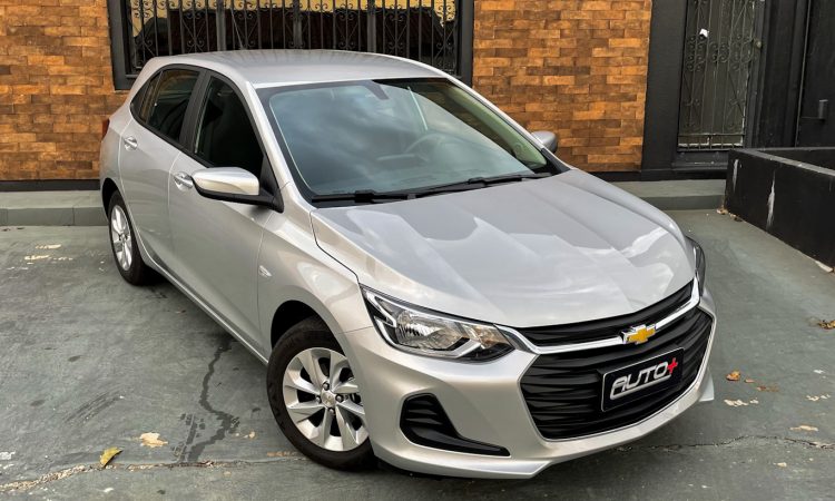 Chevrolet Onix LT 1.0 Auto+ / João Brigato]