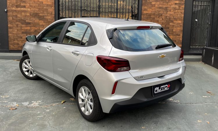 Chevrolet Onix LT 1.0 Auto+ / João Brigato]