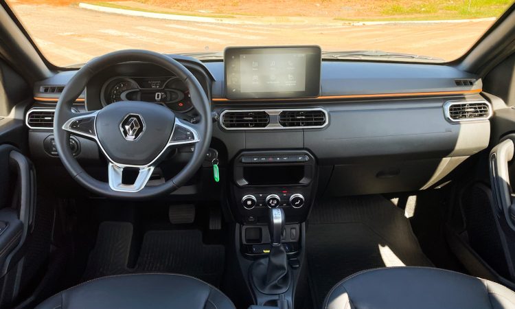 Renault Oroch Outsider [Auto+ / João Brigato]