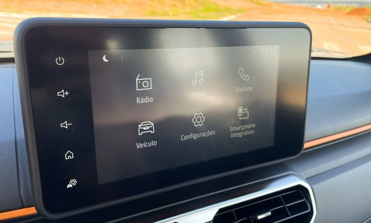 Renault Oroch Outsider [Auto+ / João Brigato]