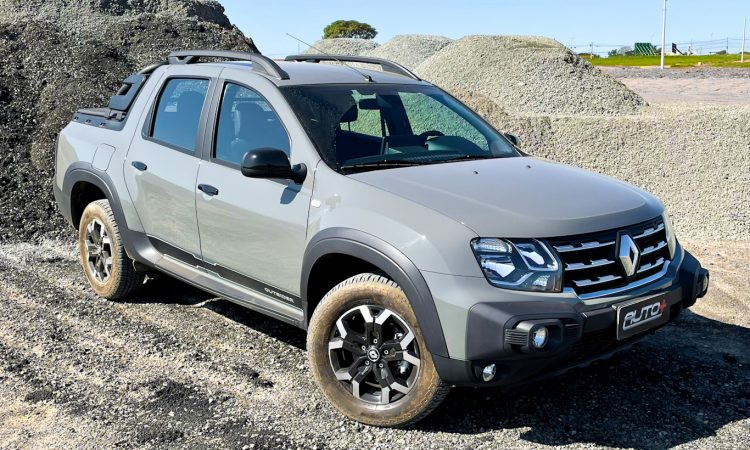 Renault Oroch Outsider [Auto+ / João Brigato]