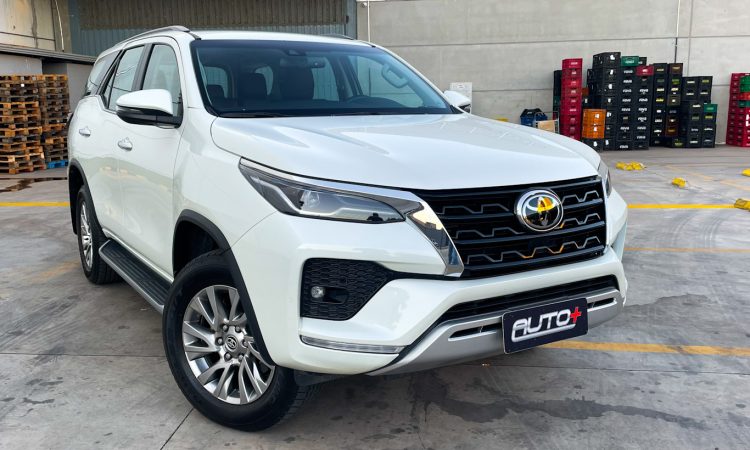 Toyota SW4 SRX [Auto+ / João Brigato]