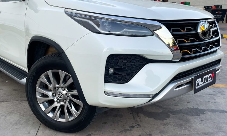 Toyota SW4 SRX [Auto+ / João Brigato]