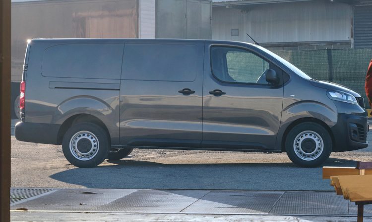 Fiat Scudo (versão europeia) [divulgação]