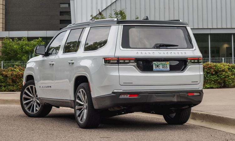 Jeep Grand Wagoneer [divulgação]