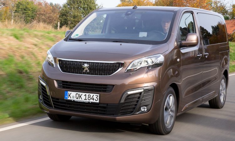 Peugeot Traveller [divulgação]