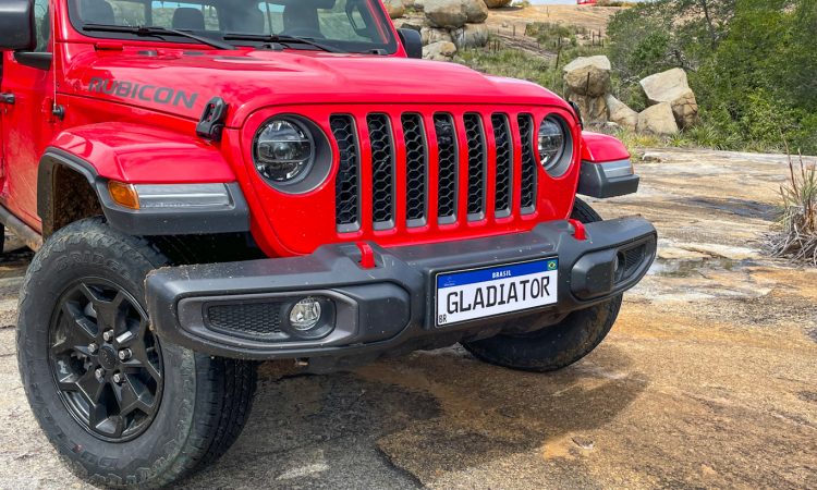 Jeep Gladiator Rubicon [Auto+ / João Brigato]