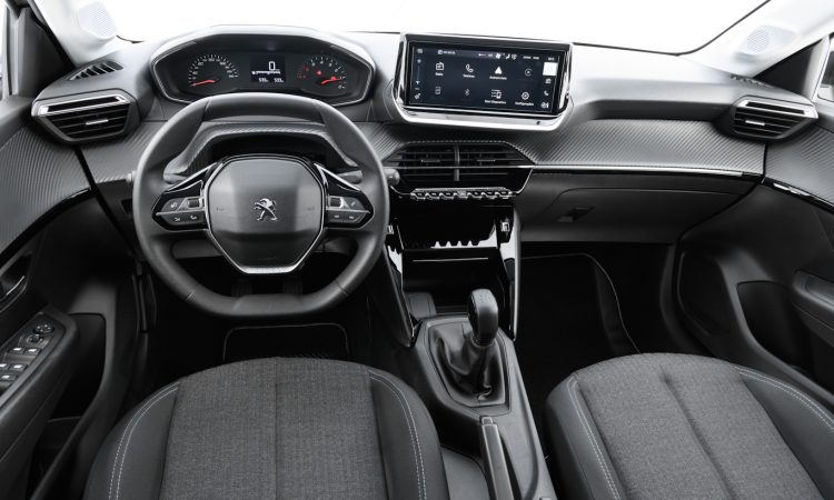 Peugeot 208 Style [divulgação]