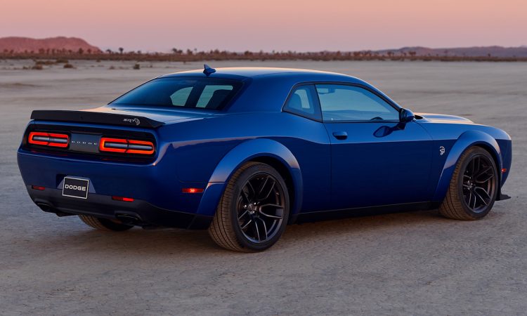 Dodge Challenger Hellcat Widebody [divulgação]