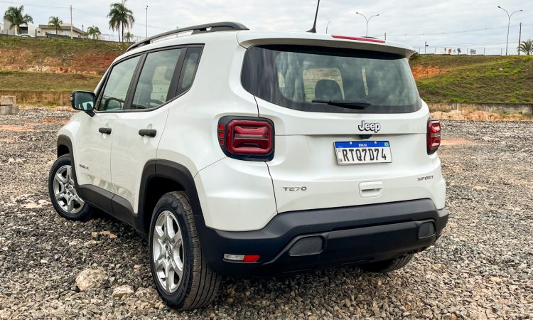 Jeep Renegade Sport [Auto+ / João Brigato]