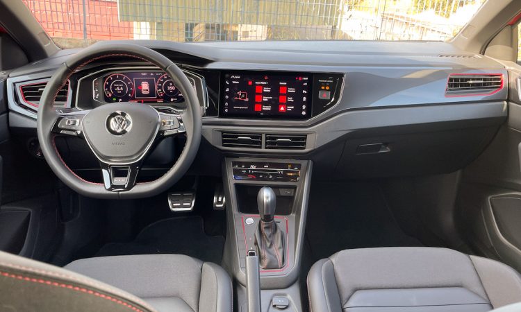 Volkswagen Polo GTS [Auto+ / João Brigato]