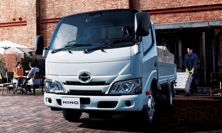 Hino Dutro [divulgação]