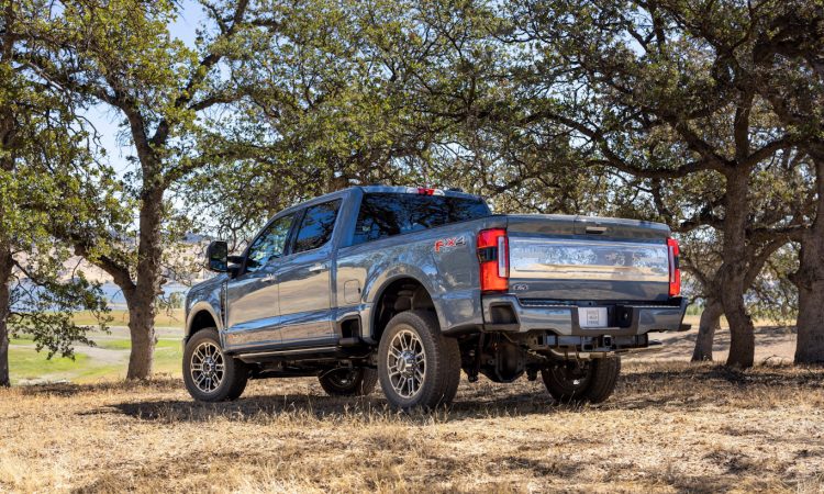 Ford F-250 2023 [divulgação]