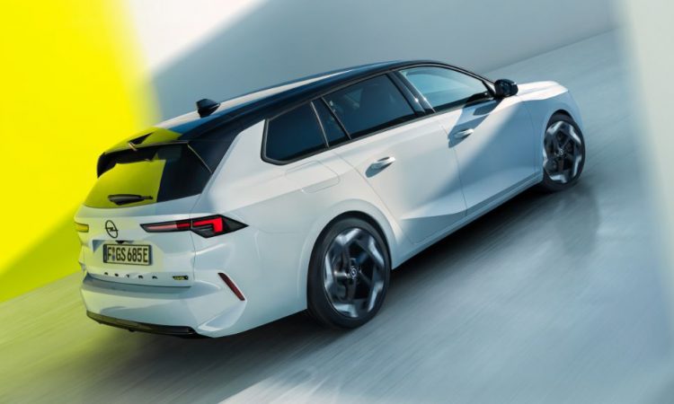 Opel Astra GSe [divulgação]