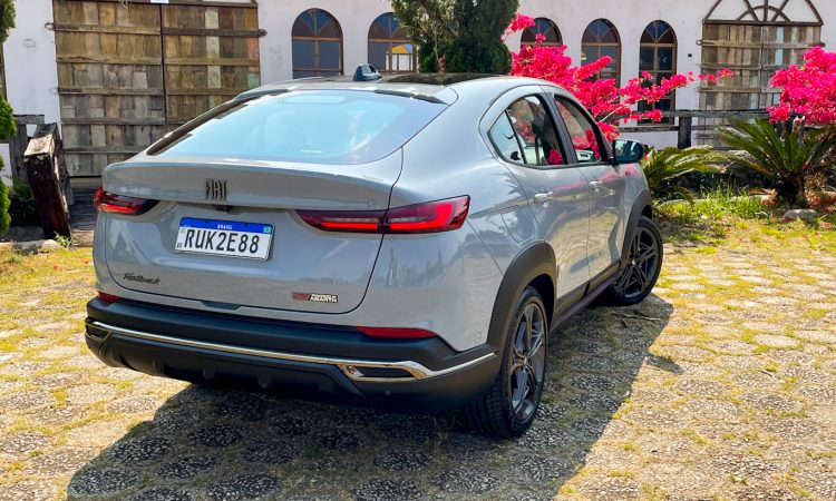 Fiat Fastback Limited Edition Powered by Abarth [Auto+ / João Brigato]