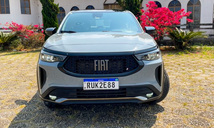 Fiat Fastback Limited Edition Powered by Abarth [Auto+ / João Brigato]