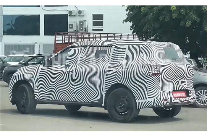 Flagra perua/SUV Citroen C3 [The CarShow]